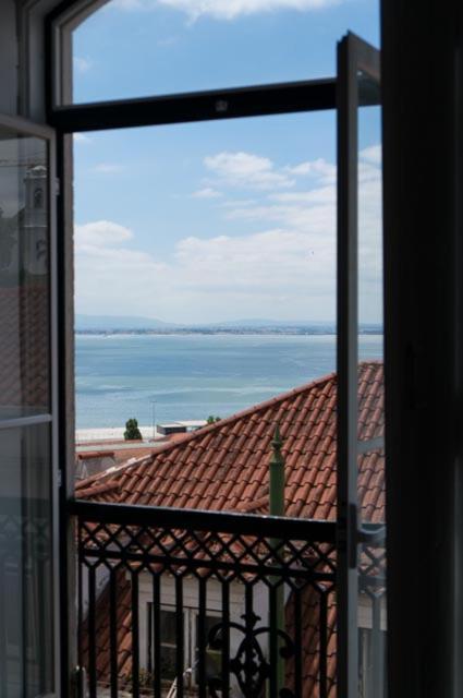 Apartament Downtown Alfama & Me Lizbona Zewnętrze zdjęcie